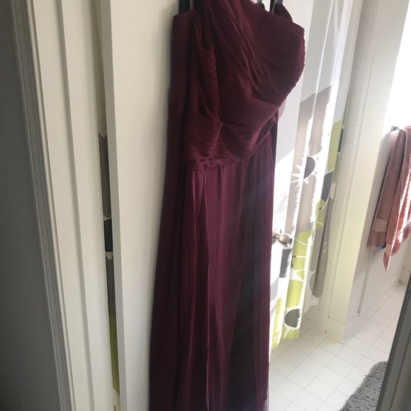 Vera Wang White David’s Bridal Bridesmaid Dress - Picture 5 of 8